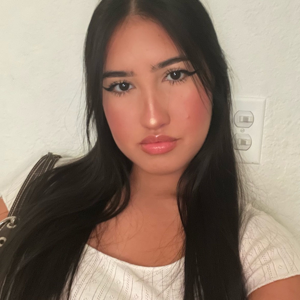 Meet your Posher, Sheira